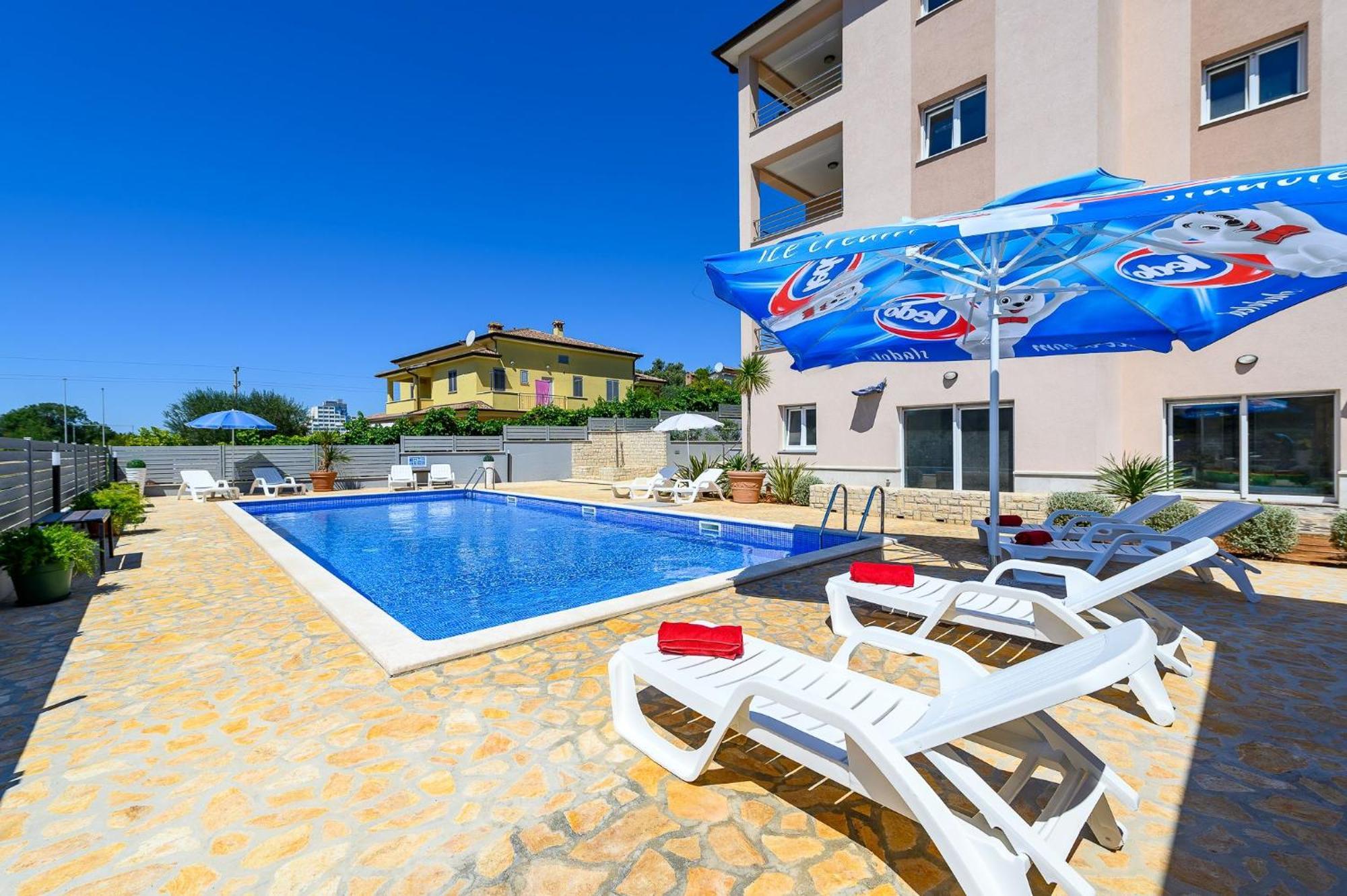 Stancija Amoroso Porec Apartments Esterno foto
